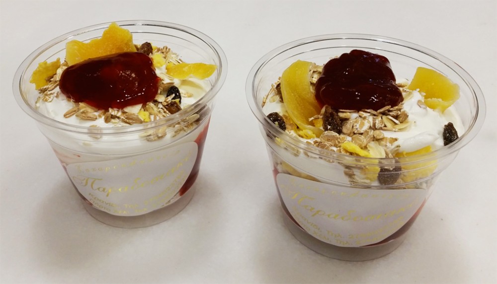 Επιδόρπιο γιαουρτιού