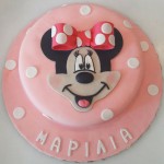 Τούρτα Minnie με πάστα ζάχαρης 5